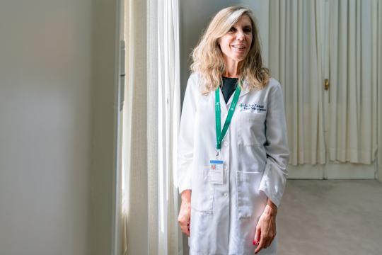 Dr. Karin